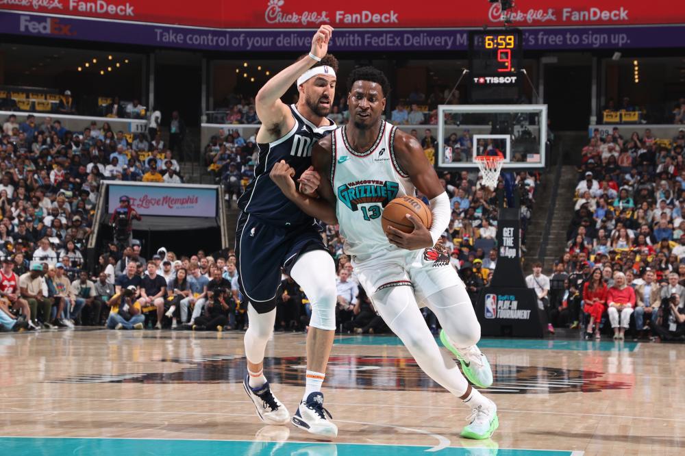 曼聯：內維爾呼籲清除更衣室中影響經理更替的“問題人物”.