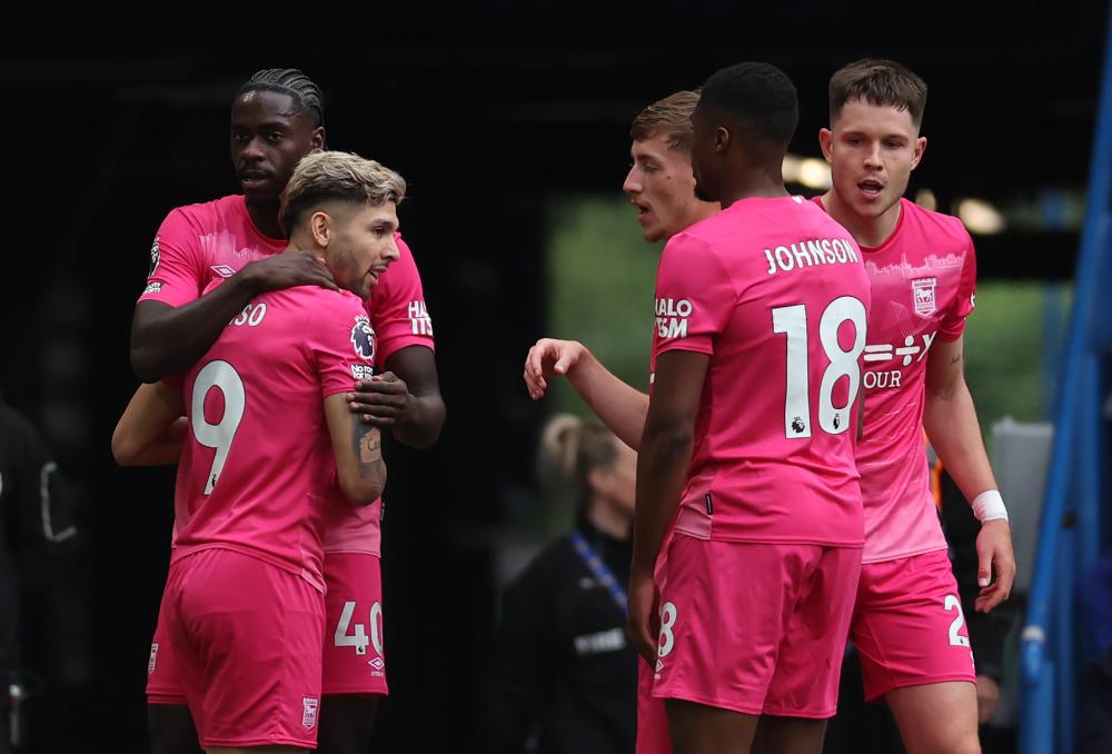 巴萨前20轮仅积39分 04-05赛季以来第2低.